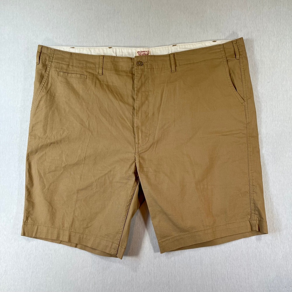 Levis Shorts Mens 48 Khaki Chino Shorts Tan Flat Front 9.5 Inseam